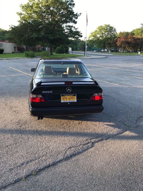 1986 Mercedes-Benz E-Class - photo 3