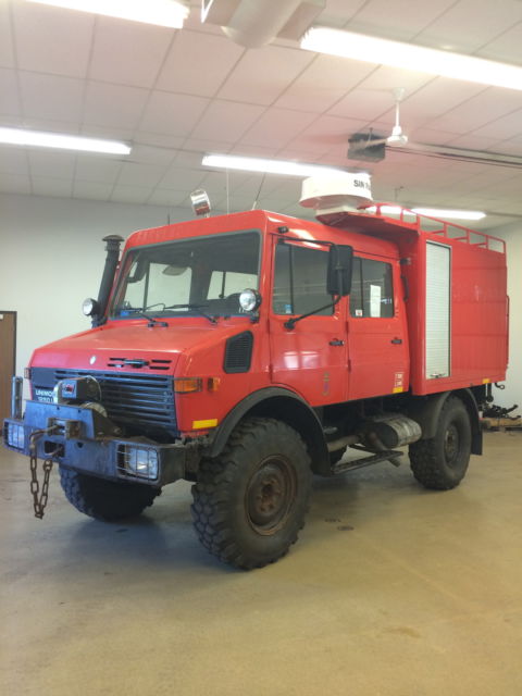 1900 Mercedes-Benz UNIMOG U1250L - photo 3