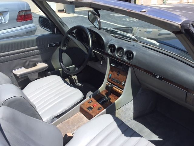 1988 Mercedes-Benz 500-Series CONVERTIBKE 2 DOORS - photo 2