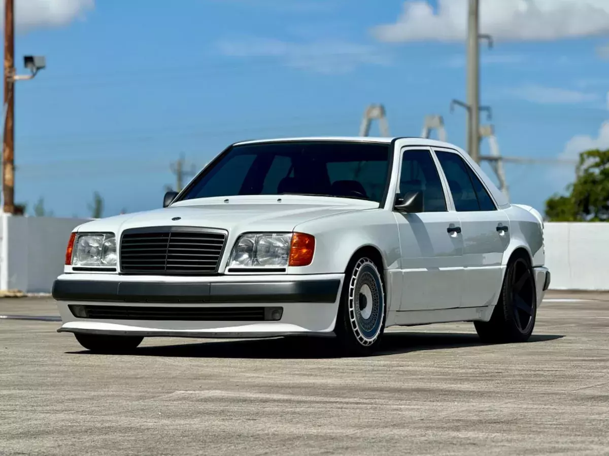 Meticulous Modifications and Upgrades! 1993 Mercedes-Benz 500-Series 500E