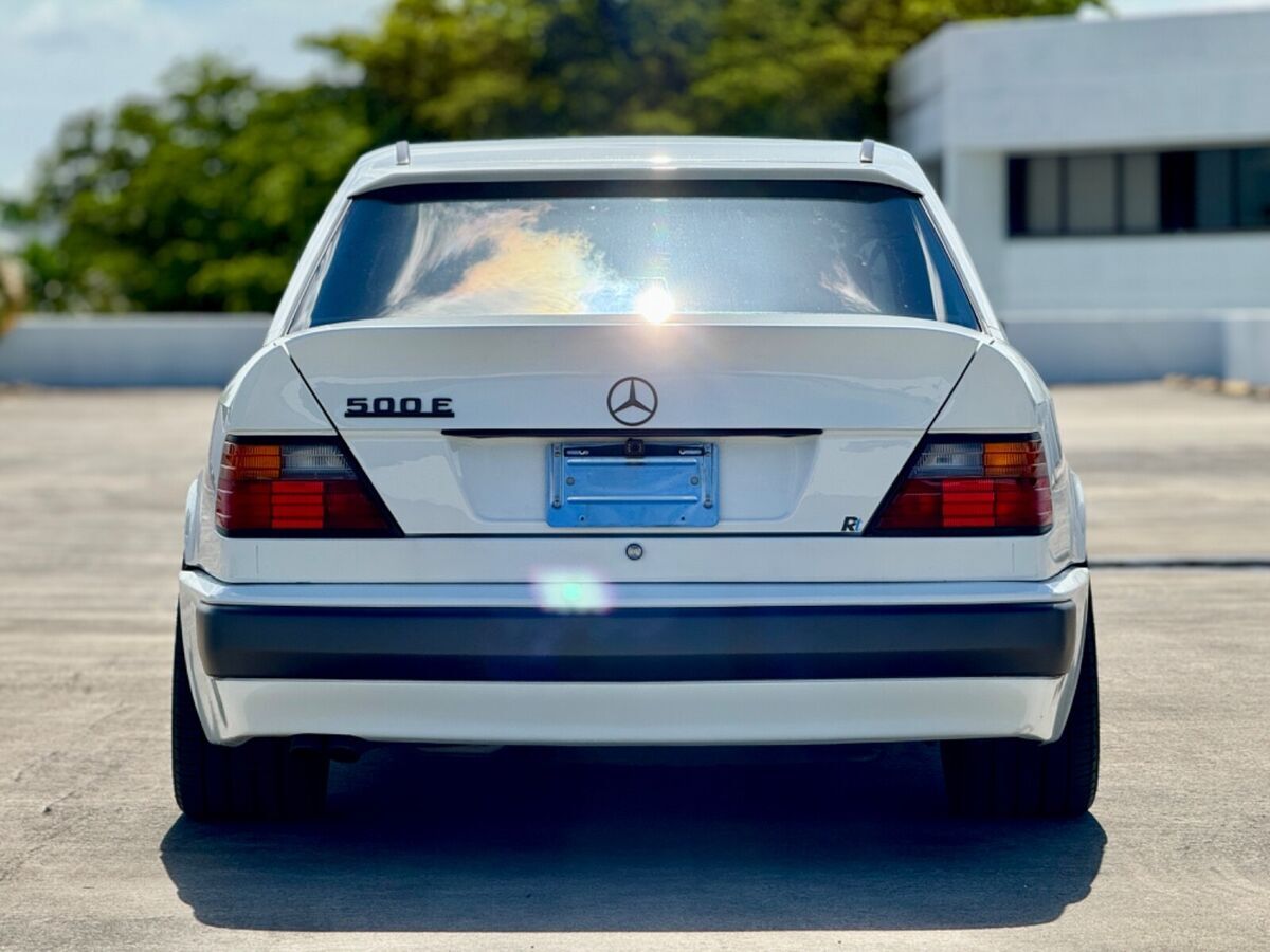 1993 Mercedes-Benz 500-Series 500E - photo 4