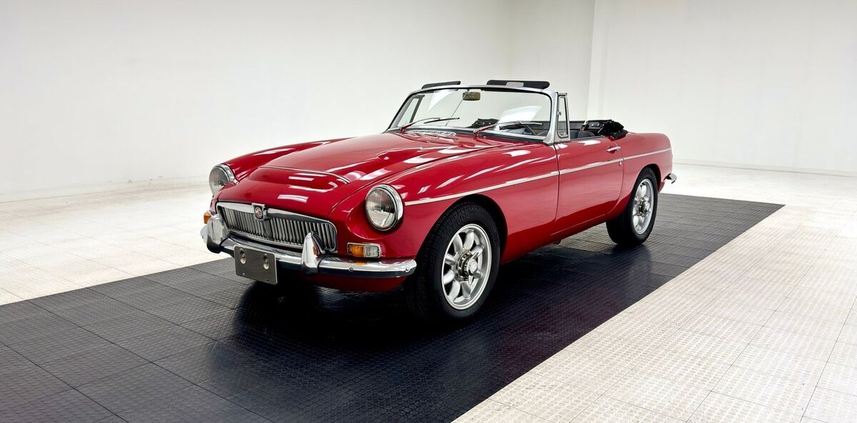 1969 MG MGC Convertible - photo 2