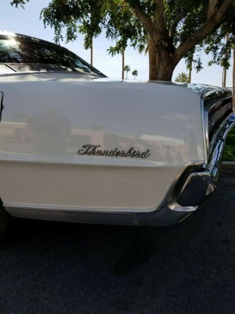 1967 Ford Thunderbird - photo 4