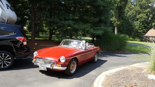 MG MGB 1980 Model converted to Chrome Bumper and Lowered. Runs Well. 1980 MG MGB