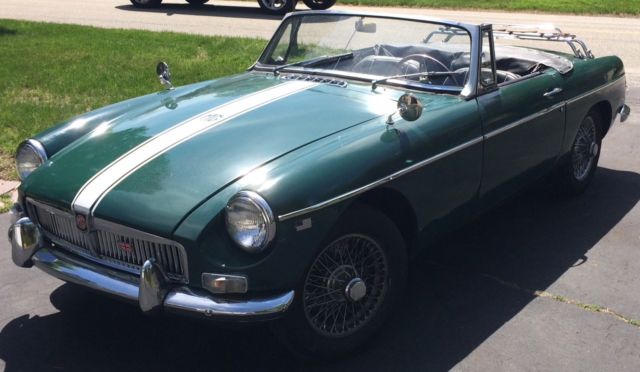 1966 MG MGB - photo 2