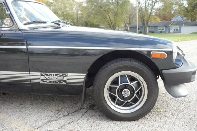 1980 MG MGB -PRICE DROP -LIMITED- DARK CHARCOAL CONVERTIBLE - - photo 4