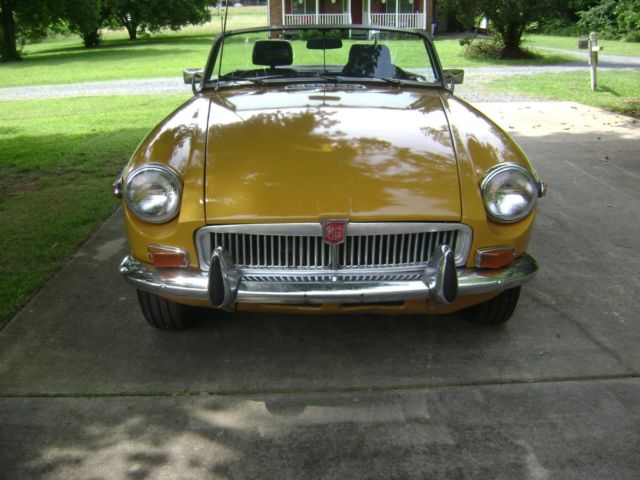 1973 MG MGB Conv - photo 10