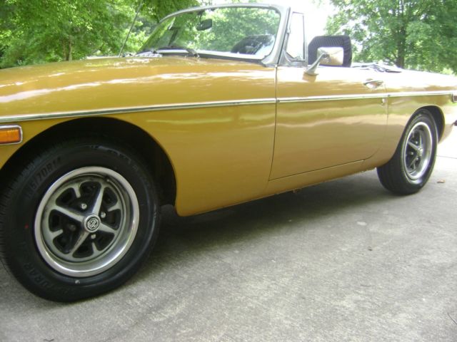 1973 MG MGB Conv - photo 12