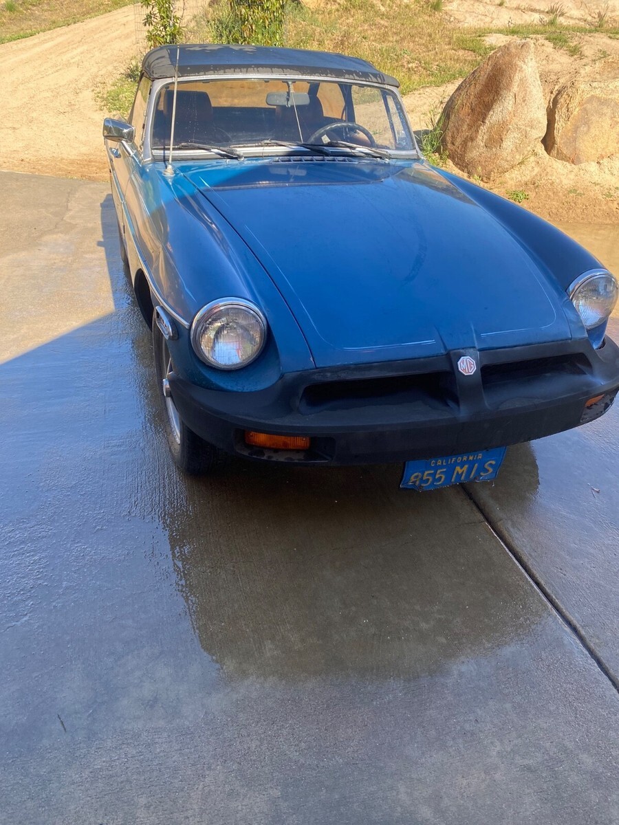 1974 MG MGB - photo 2