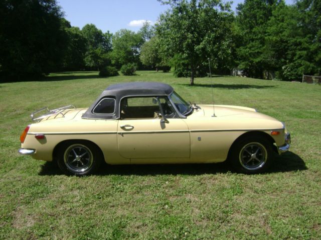 1973 MG MGB Convertible - photo 11