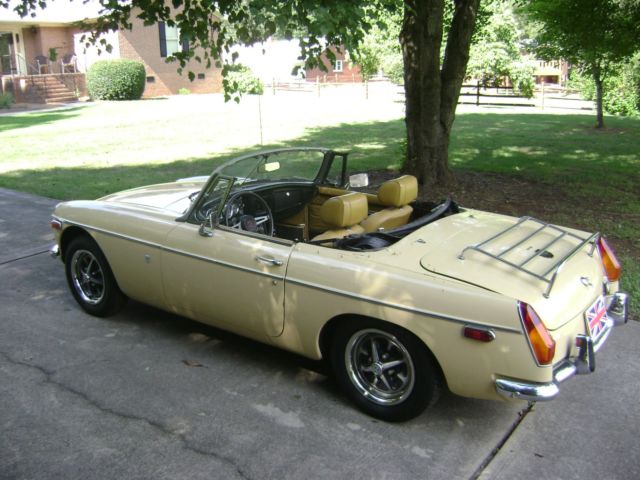 1973 MG MGB Convertible - photo 3