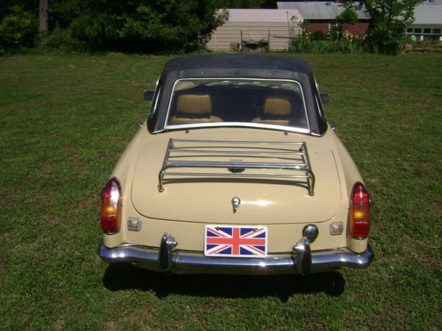 1973 MG MGB Convertible - photo 11