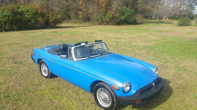 1976 MG MGB cONVERTIBLE - photo 2