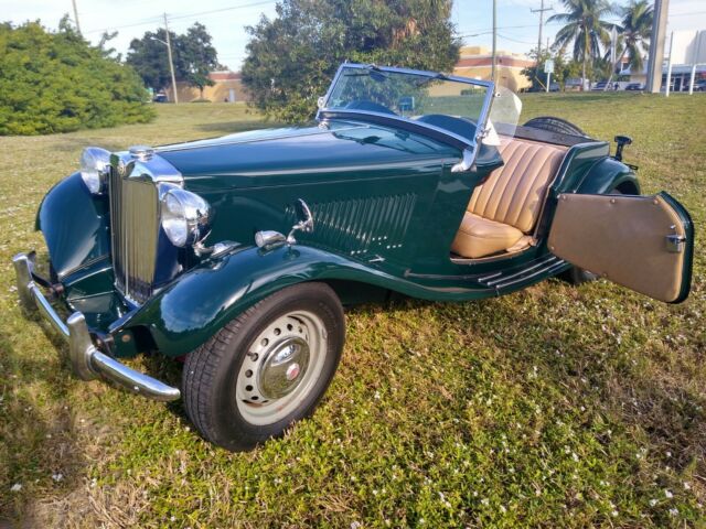 MG MGTD MG TD BRITISH RACING GREEN NO RESERVE 1953 MG T-Series