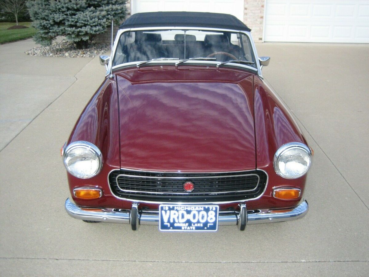 1974 MG Midget - photo 2