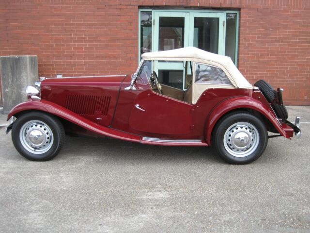 MG TD - Two Owners, As From Factory, 15K Total Miles 1952 MG TD