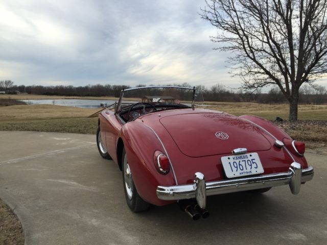 MGA Vintage convertible 1959 MG MGA