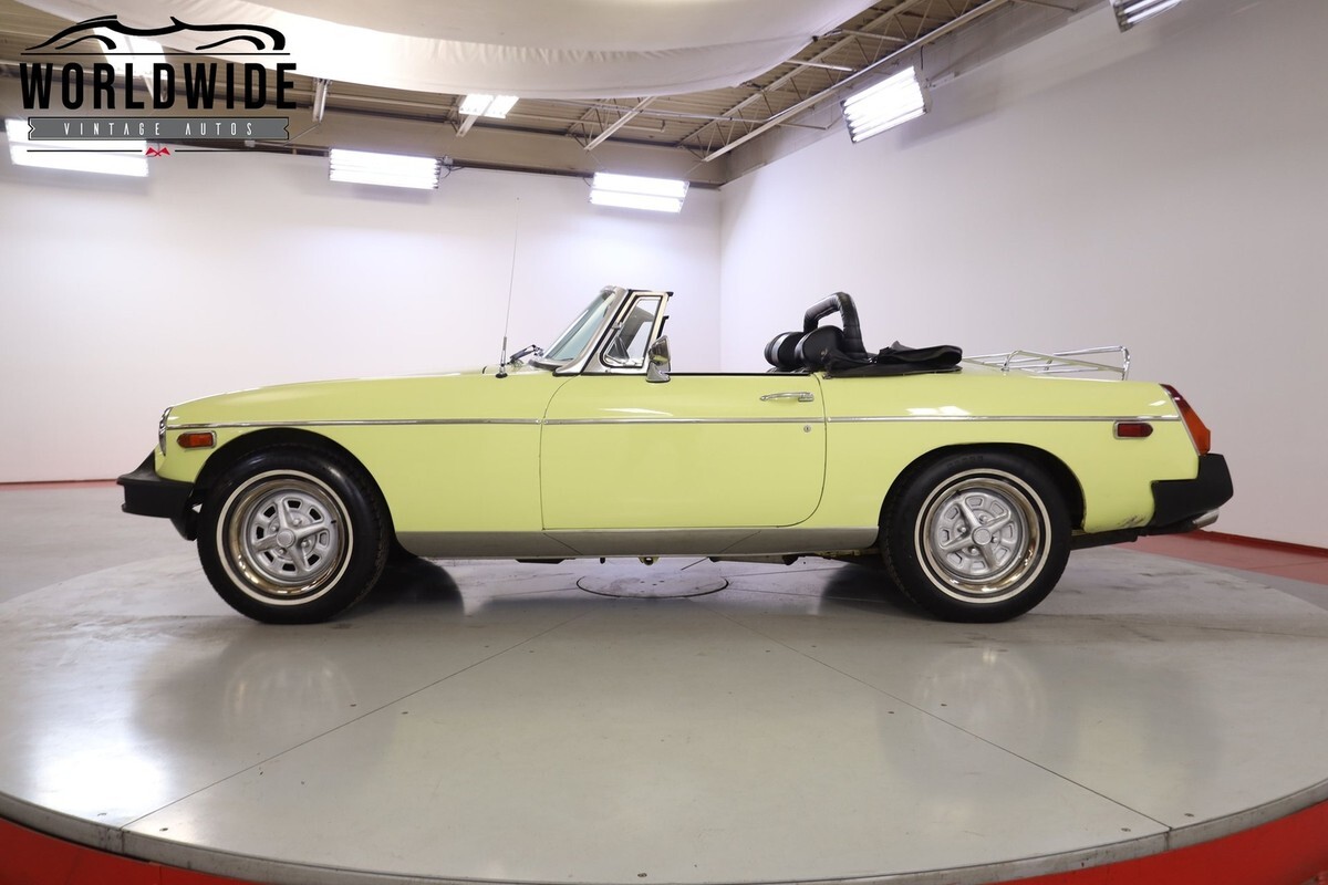 1977 MG Convertible - photo 3