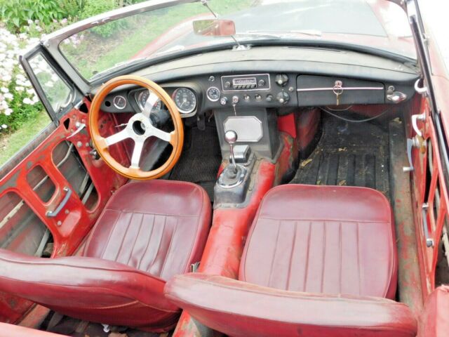 1964 MG MGB roadster - photo 9