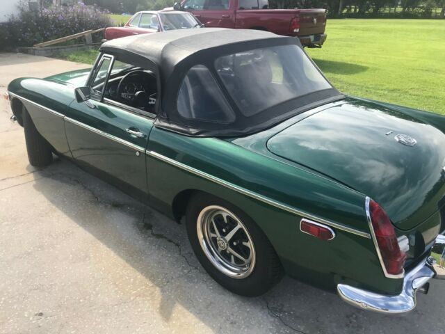 1971 MG MGB - photo 4