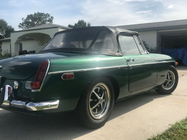 1971 MG MGB - photo 5