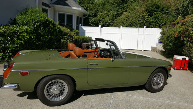 MGB 1974 Excellent Condition, 90% Original, Rust Free Daily Driver 1974 MG MGB MGB