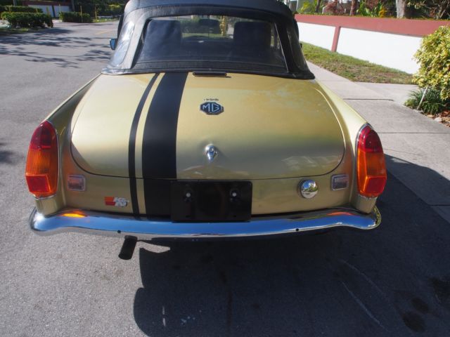 1974 MG MGB MANUAL 4 SPEED - photo 4