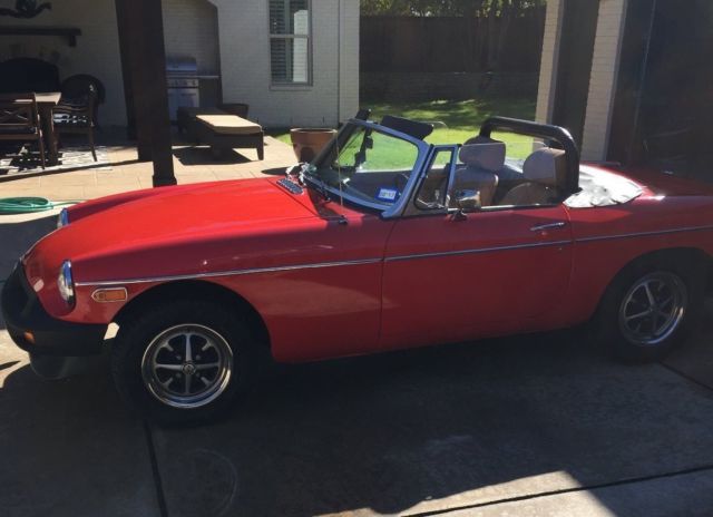 1975 MG MGB Red