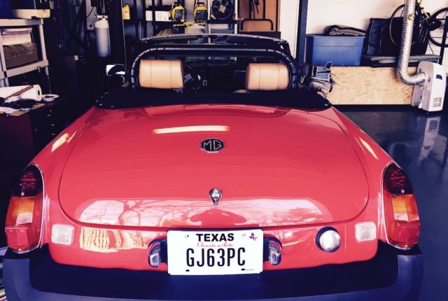 1975 MG MGB Red - photo 3