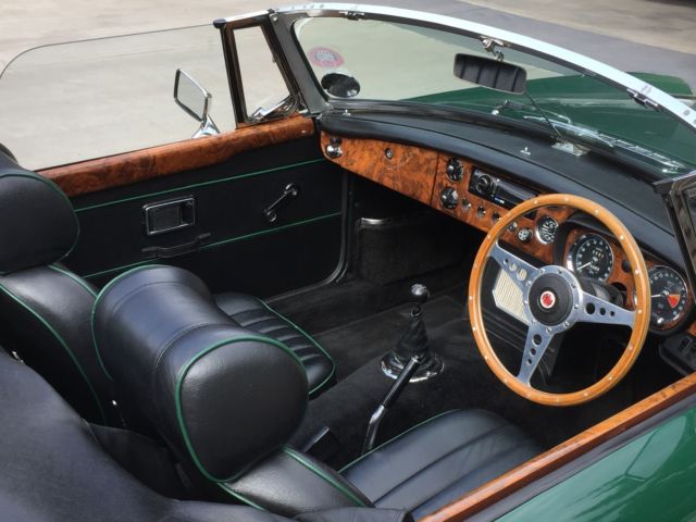 1967 MG MGB - photo 3
