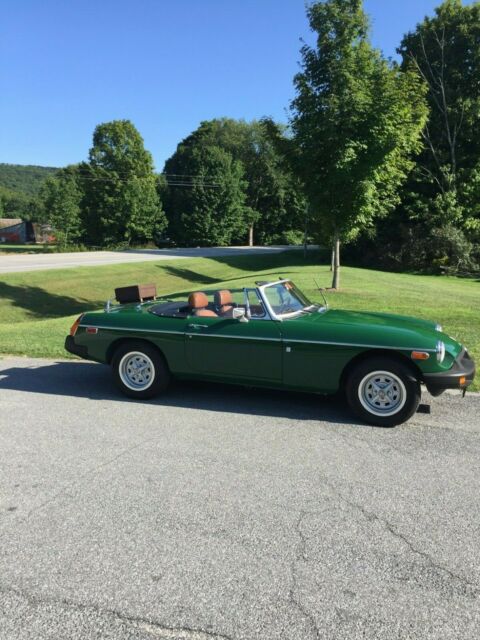 1977 MG MGB tan - photo 2