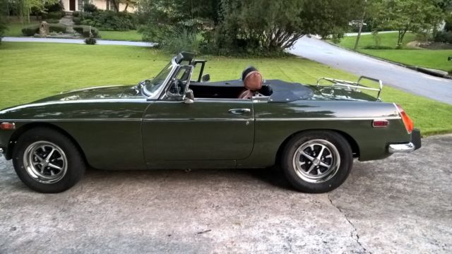 1974 MG MGB - photo 2