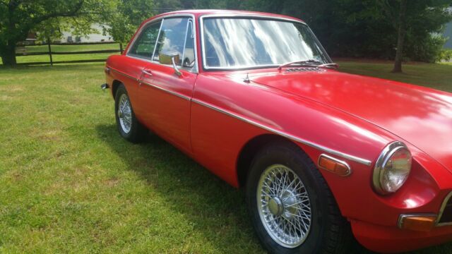 1972 MG MGB Coup - photo 11