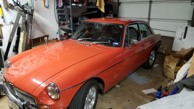 MGB GT S2000 engine swap 1971 MG MGB GT