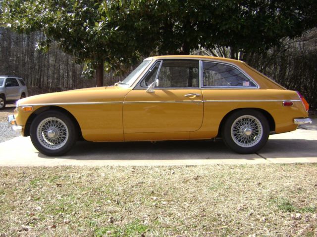1970 MG MGB Coupe GT - photo 4