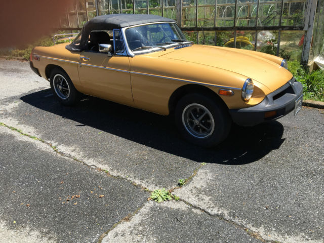 MGB low miles 1976 MG MGB soft top covertible