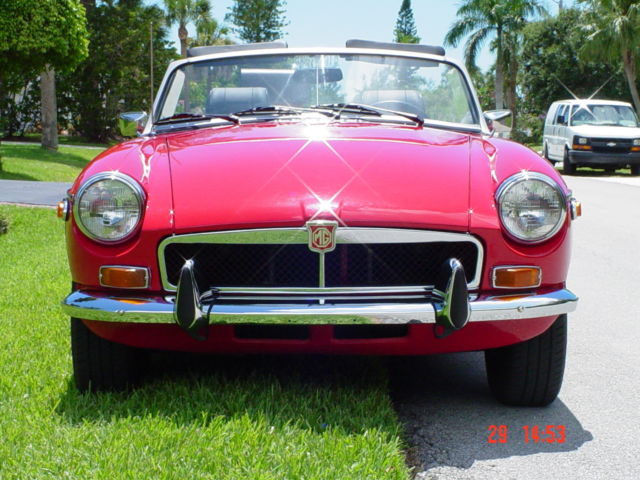 MGB ROADSTER - Overdrive - EXCELLENT ! ! 1974 MG MGB