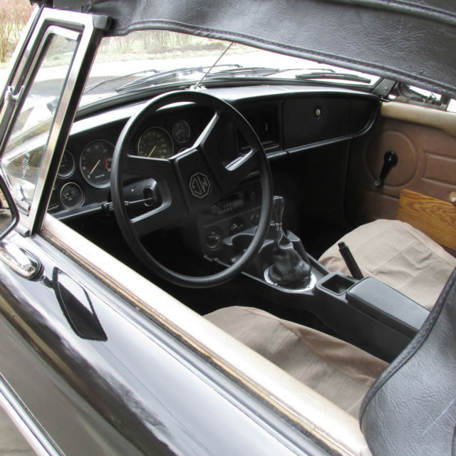 1979 MG MGB Roadster - photo 3