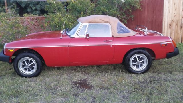 1978 MG MGB Clean Tan Interior - photo 2