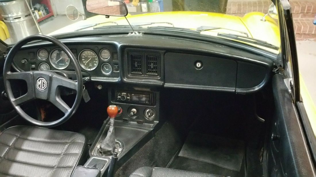 1977 MG MGB - photo 13