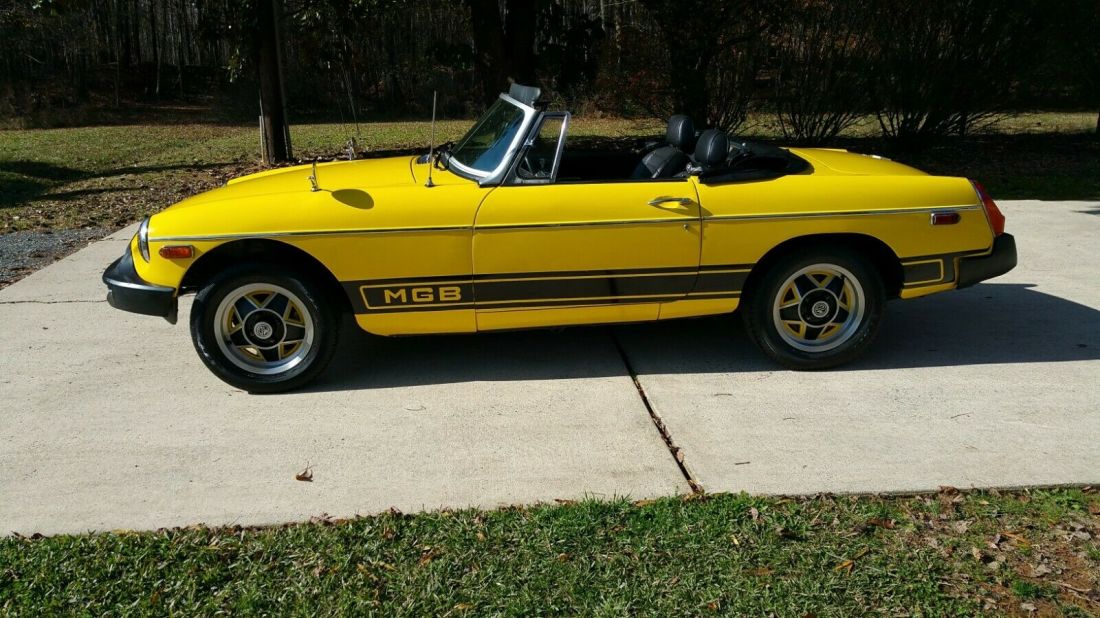 1977 MG MGB - photo 3