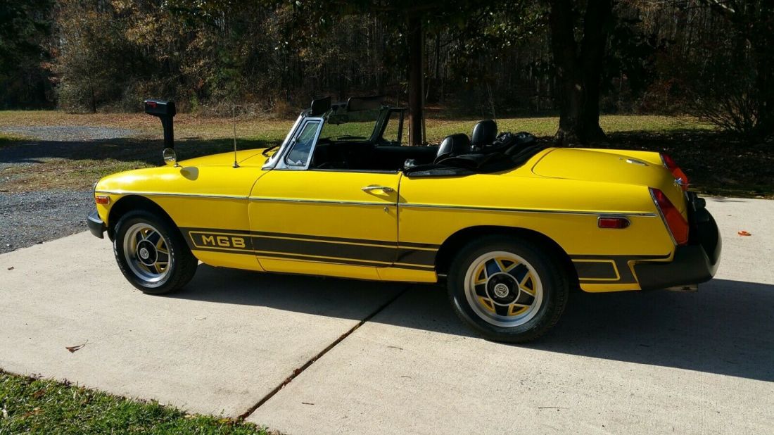 1977 MG MGB - photo 4