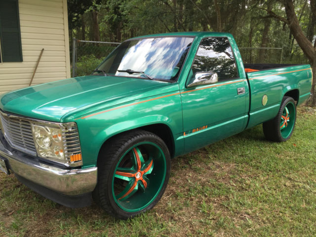 Miami Hurricane custom edition, upgraded motor, upgraded transmission 1993 GMC Sierra 1500 SL