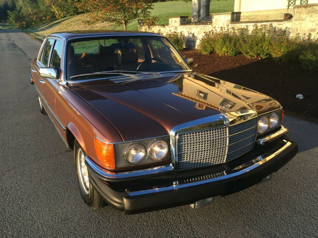 Milan Brown 6.9 1977 Mercedes-Benz 400-Series 6.9