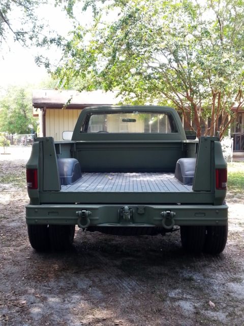 1984 Chevrolet C/K Pickup 3500 Custom Deluxe - photo 4