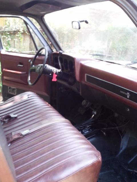 1984 Chevrolet C/K Pickup 3500 Custom Deluxe - photo 9
