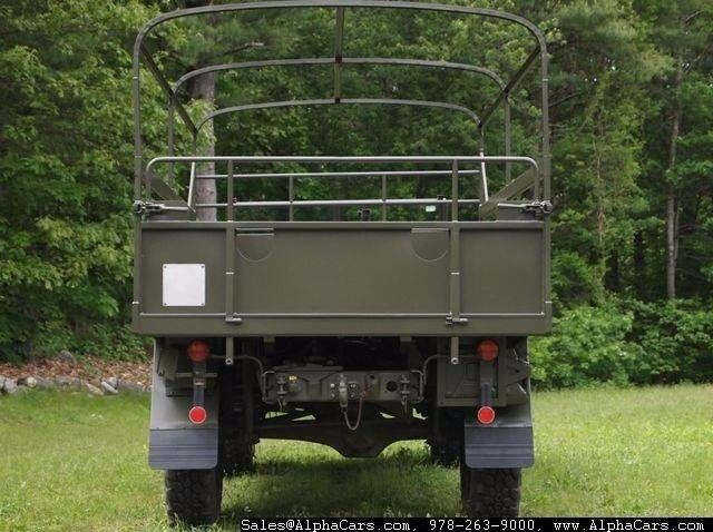 1969 Mercedes-Benz Unimog 404 Swiss Army Troop Carrier - photo 8