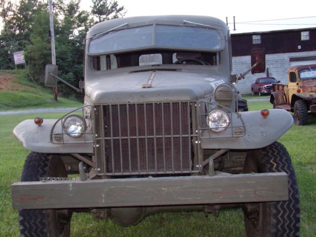 1942 Dodge Power Wagon - photo 2