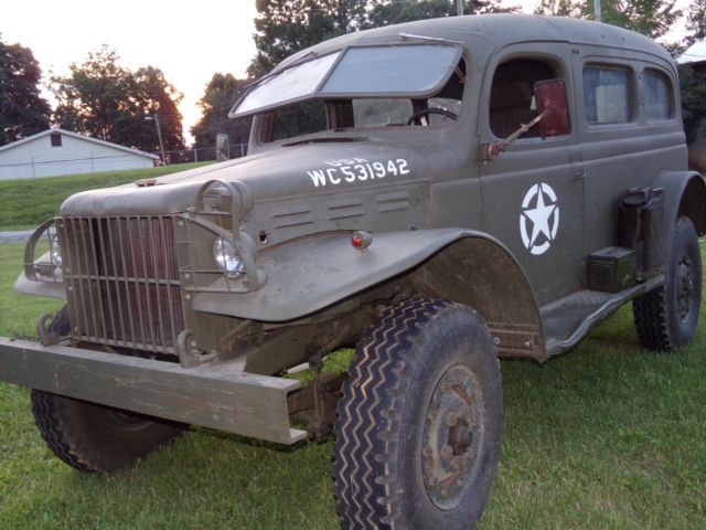 1942 Dodge Power Wagon - photo 3