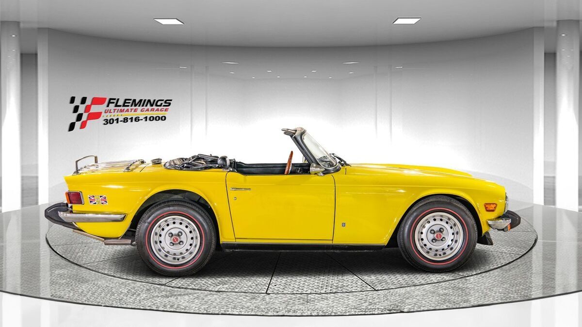 1976 Triumph TR-6 Roadster - photo 4